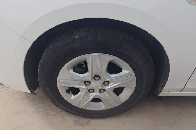 Used Chevrolet Cavalier 2019 320 Automatic Enjoyment with Sunroof
