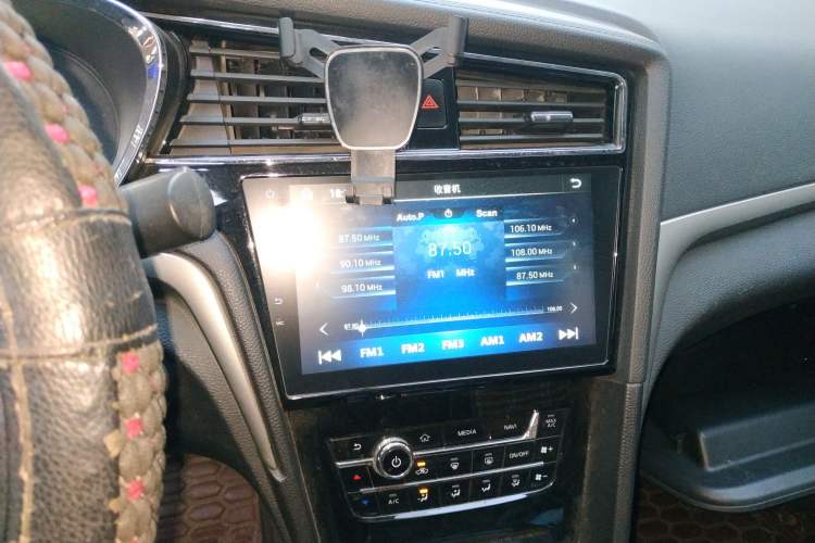 Used Venucia D60 2020 1.6L XL CVT Enjoyment Edition
