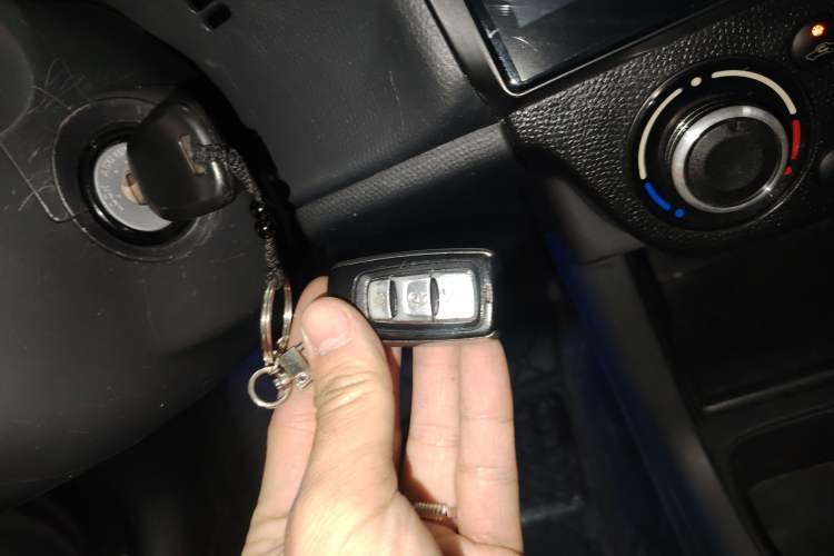 Used Suzuki Swift 2014 1.5L Automatic Fashion Edition Vehicle Key