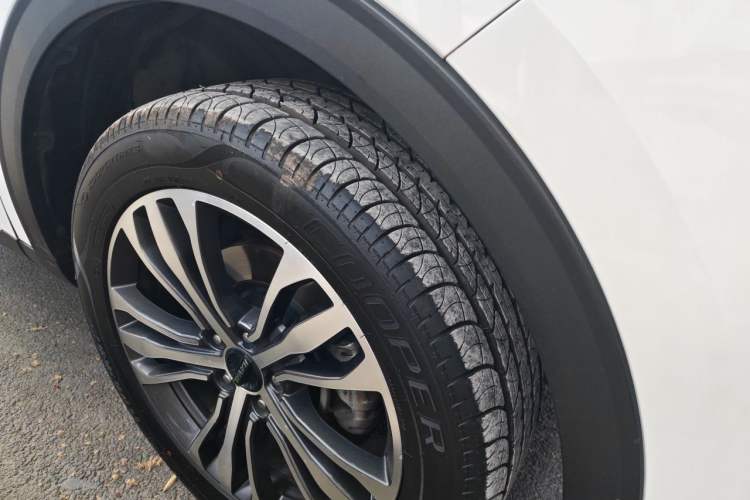 Used Haval F7 2019 2.0T Four-Wheel Drive iJoy China VI Standard Right Front Wheel Hub