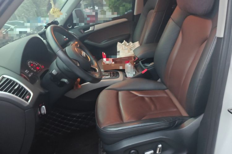 Used Audi Q5 2017 Plus 40 TFSI Ambition Model