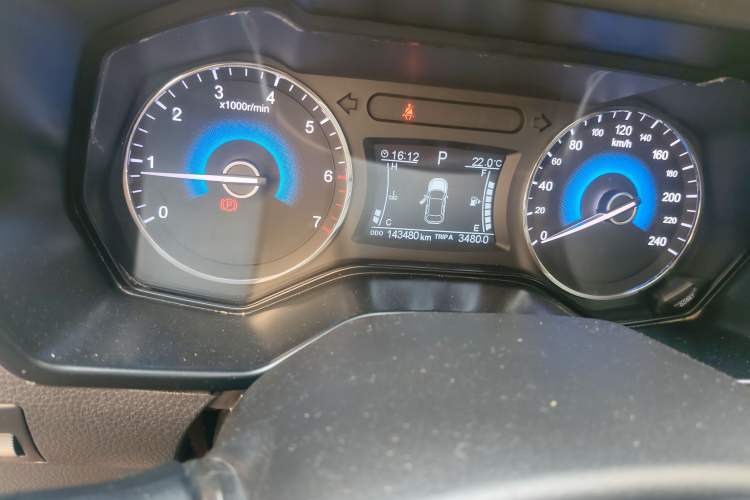 Used Dongfeng Fengon 580 2016 Revised Version 1.5T CVT Comfort Edition Odometer Close Up