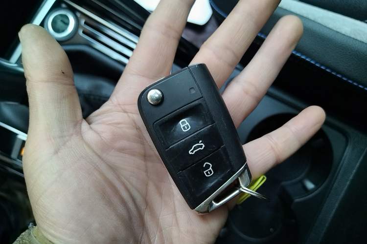 Used Volkswagen Tayron GTE Plug-in Hybrid 2020 1.4T Luxury Model Vehicle Key