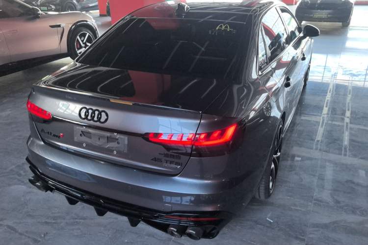 Used Audi A4L 2022 45 TFSI quattro Prestige Dynamic Edition
