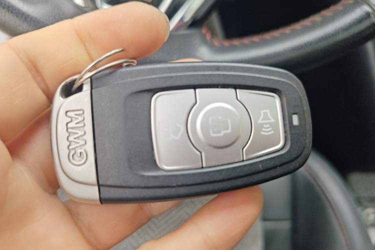 Used Haval H6 2015 Upgraded Model 1.5T Manual Two-Wheel Drive Elite Version
