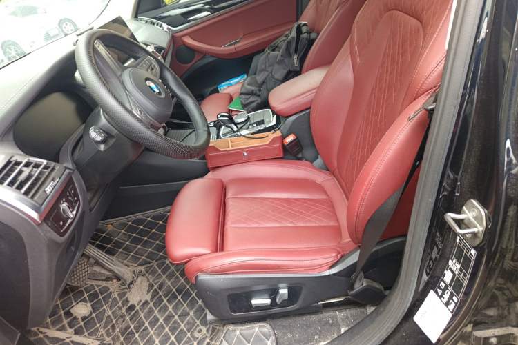 Used BMW X3 2022 Restyled xDrive25i M Sport Package Left Front Seat