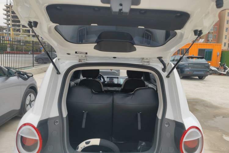 Used CHANGAN NEVO Lumin 2025 205km Refreshing Edition
