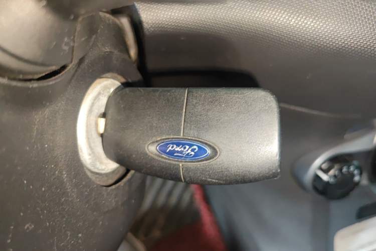 Used Ford Fiesta 2013 Hatchback 1.5L Automatic Fashion Edition
