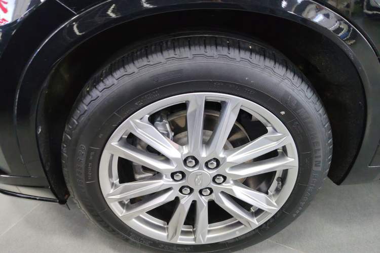 Used Cadillac XT6 2022 2.0T Six-Seater Two-Wheel-Drive Luxury Version
