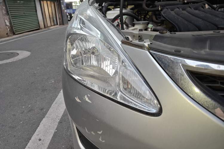 Used Nissan Tiida 2014 1.6L CVT Comfort Model
