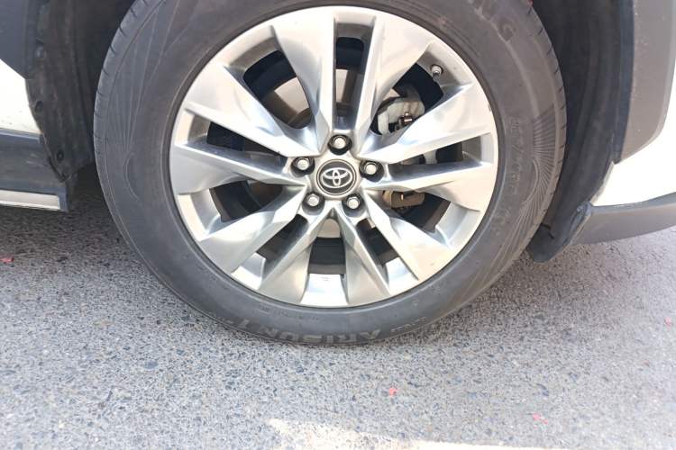 Used Toyota Wildlander 2020 Dual-Motor 2.5L E-CVT Four-Wheel Drive Luxury Edition