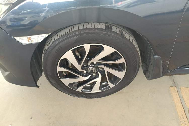 Used Honda Civic 2016 220TURBO CVT Luxury Edition