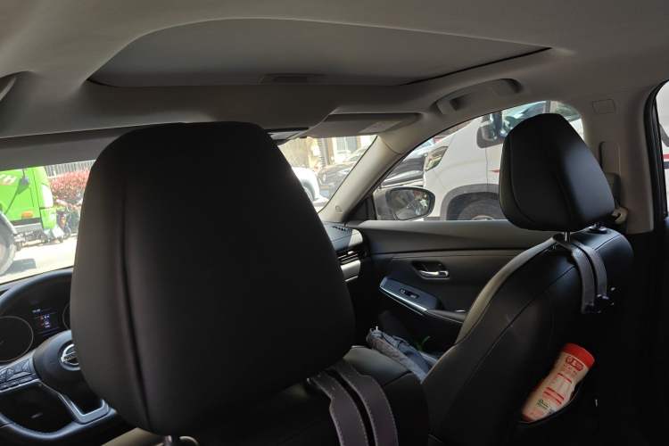 Used Nissan Sylphy 2021 1.6L XL CVT Enjoyment Edition Headliner