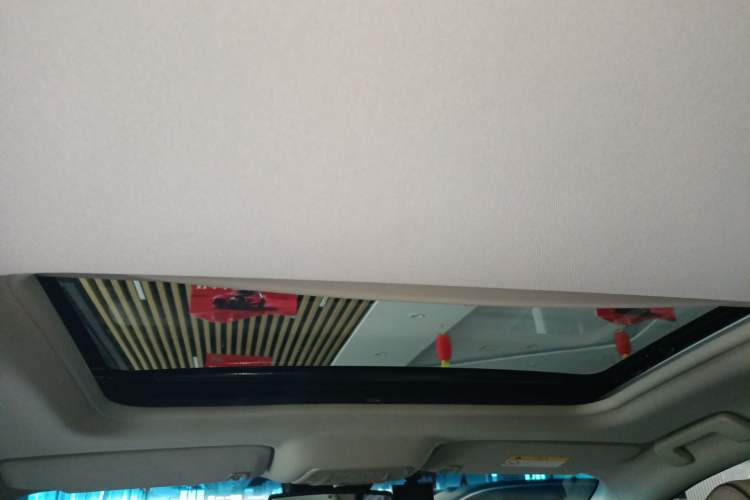 Used Buick GL8 2021 Land Cruiser Executive Class 652T Luxury Model
