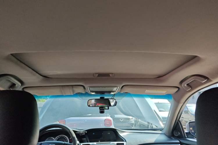 Used Honda Accord 2015 2.0L LX Comfort Edition Headliner