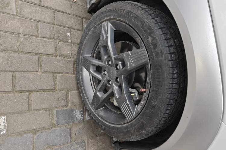 Used AION Y 2022 Plus 70 Tech Edition