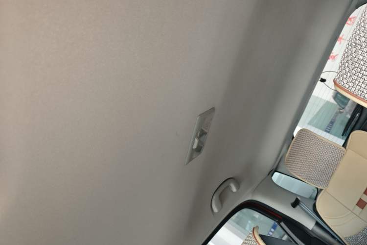 Used Suzuki SX4 2013 1.6L Automatic CoolRide Model Headliner