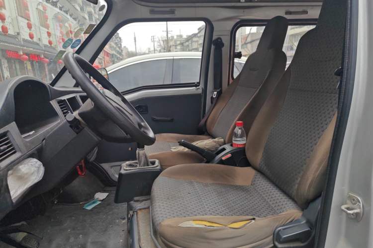 Used Wuling Zhiguang 2015 1.2L Practical LS-I Model
