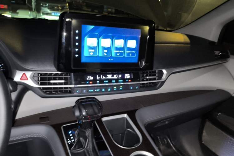 Used Toyota SIENNA 2021 2.5L Hybrid Comfort Edition