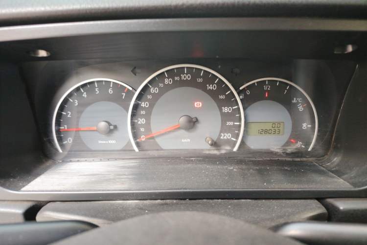 Used Volkswagen Jetta 2006 GIF Avant-Garde Millionth Anniversary Edition Instrument Cluster