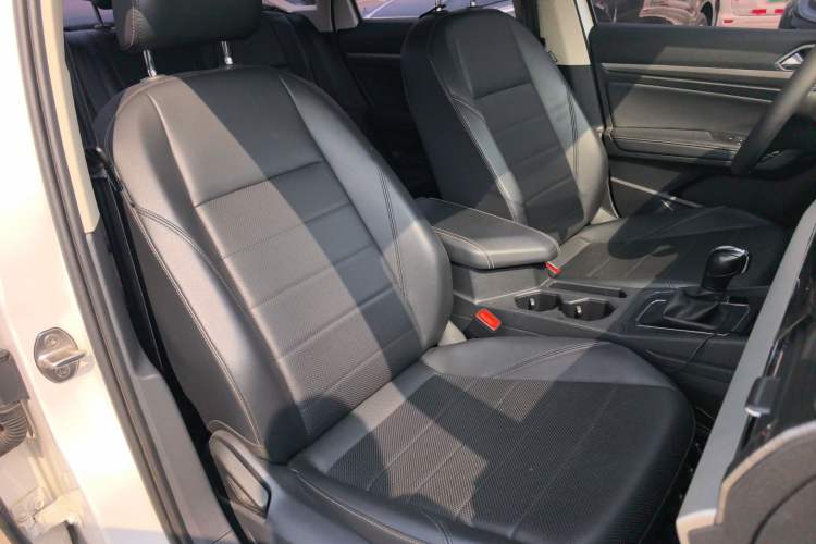 Used Volkswagen Lavida 2019 1.5L Automatic Comfort Edition China VI Standard Right Front Seat