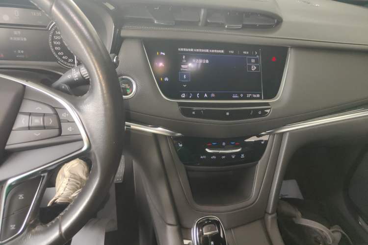 Used Cadillac XT5 2020 28T Luxury Version
