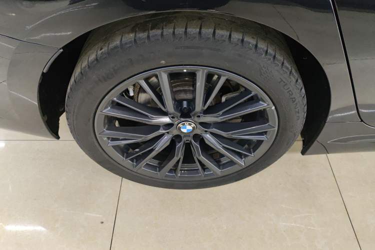 Used BMW 3 Series 2021 Second Facelift 325Li M Sport Night Edition Package