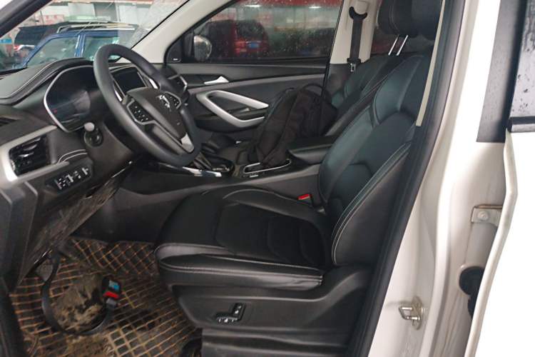 Used Baojun 530 2020 1.5T CVT Prestige Connected Version 7 Seats
