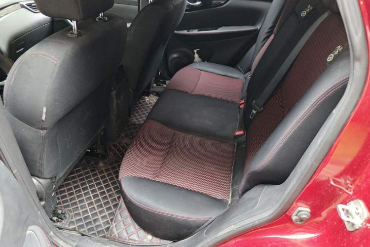 Used Nissan Qashqai 2016 2.0L CVT Elite Edition Left Rear Seat