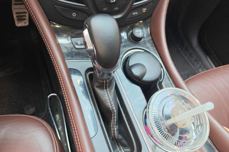 Used Buick Envision 2014 28T Four-Wheel Drive Elite Model