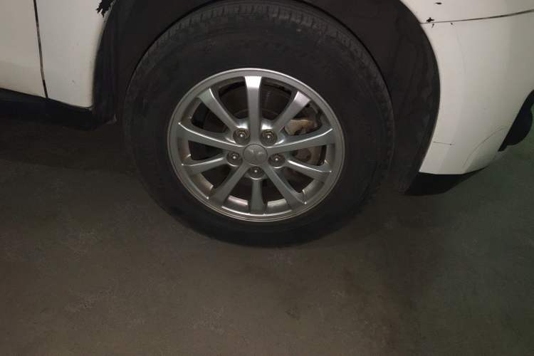 Used Mitsubishi ASX 2013 2.0L CVT Two-Wheel Drive Luxury Edition