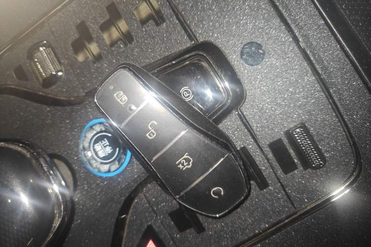 Used BYD Han 2024 DM-i Glory Edition 121KM Prestige Model
