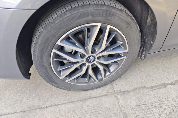 Used BYD Qin PLUS 2023 Champion Edition EV 510KM Leading Model
