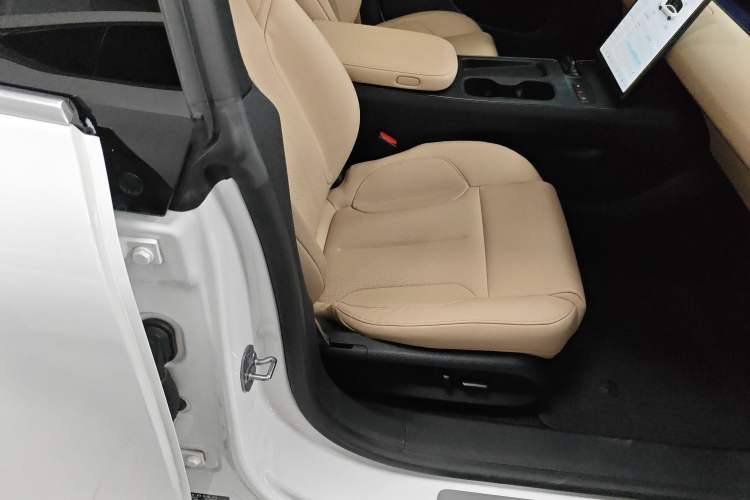 Used Nio ET5 2022 75 kWh