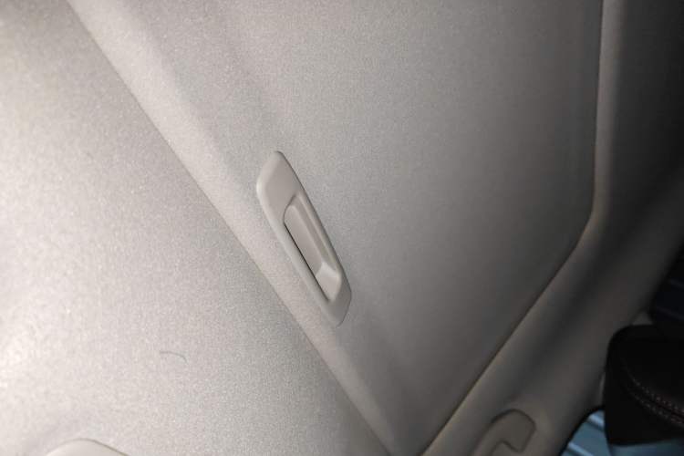 Used Nissan Lannia 2016 1.6L CVT Smart Cool Edition Headliner