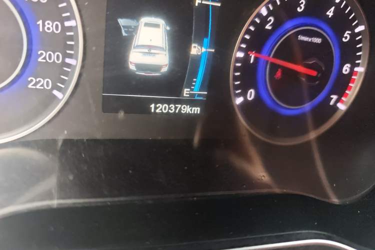 Used Brilliance V3 2016 1.5L Manual Smart Version