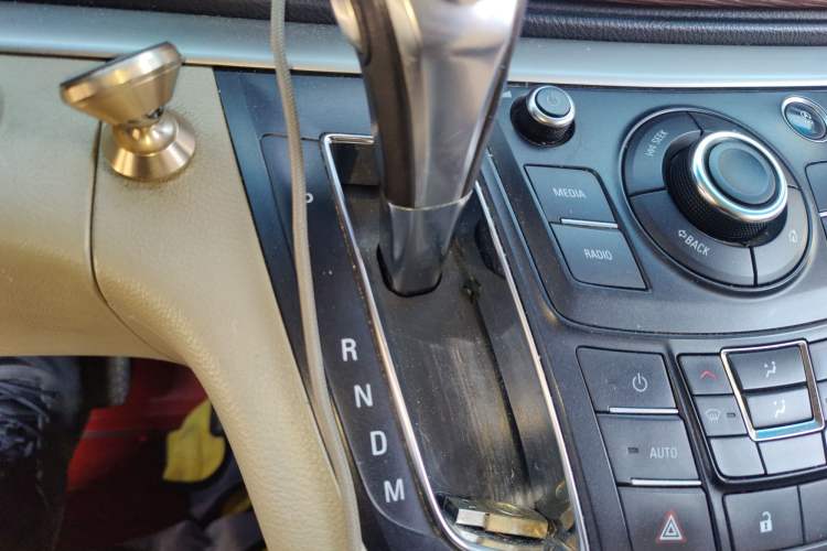 Used Buick GL8 2017 25S Luxury Version China V Standard