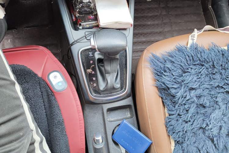 Used Kia KX Cross 2017 1.4L AT GLS
