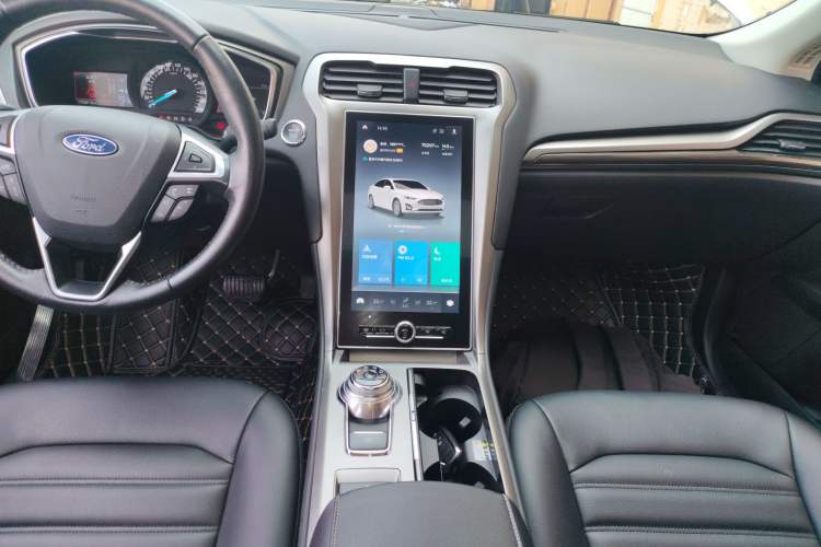 Used Ford Mondeo 2020 EcoBoost 180 Luxury Model Audio And AC Panel