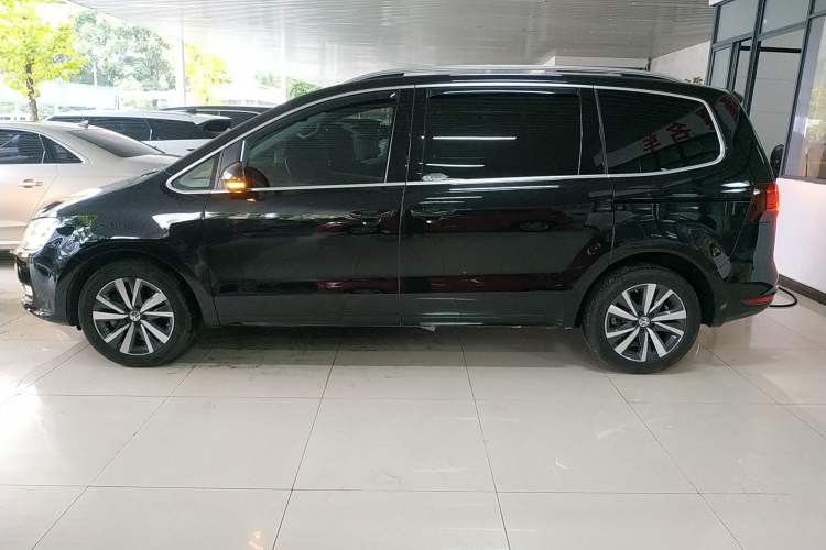 Used Volkswagen Sharan 2019 380TSI Comfort Edition 7-Seater
