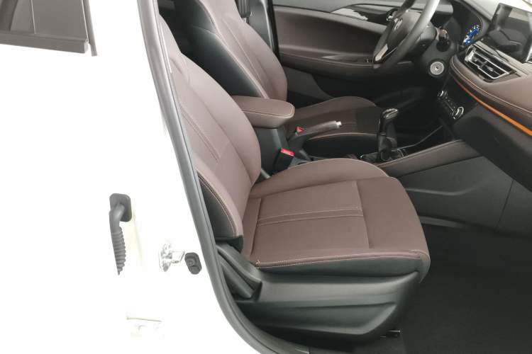 Used CHANGAN Eado DT 2019 1.6L Manual Comfort Model China VI Standard Right Front Seat