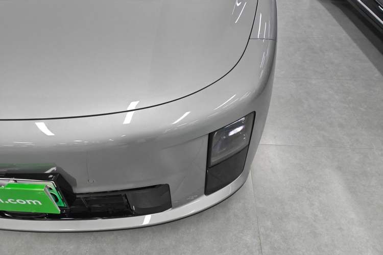 Used Li Auto Li Auto i6 2025 Model Two-Wheel-Drive Standard Type
