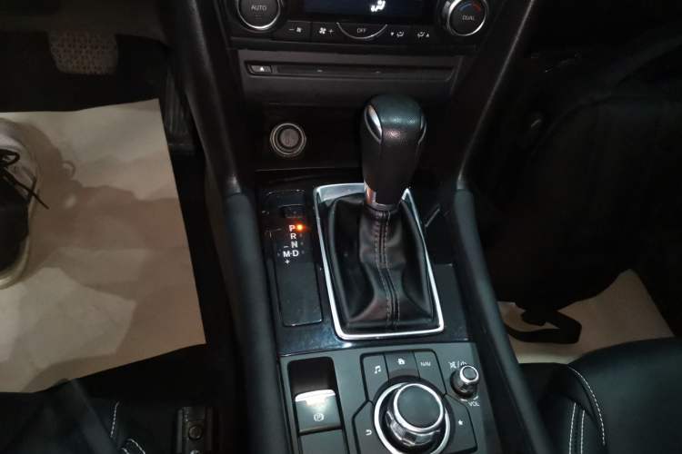 Used Mazda Mazda 3 Axela 2017 Sedan 1.5L Automatic Luxury Model Emission Standard China V