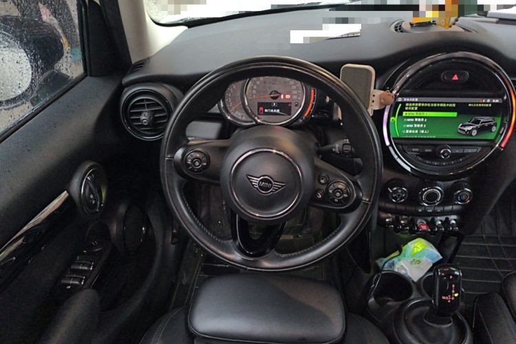 Used MINI 2019 1.5T COOPER Classic Edition Five-Door Version
