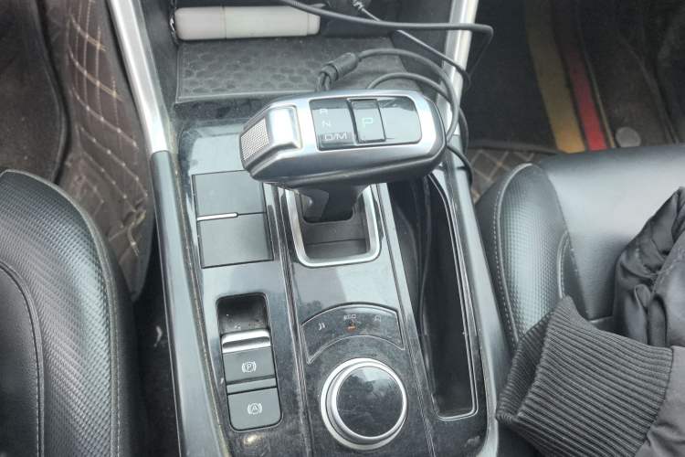 Used Great Wall Poer 2021 2.0T Commercial Version Automatic Diesel Two-Wheel Drive Elite Trim with Long Bed – GW4D20M
