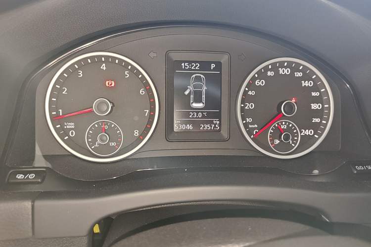 Used Volkswagen Tiguan 2017 300TSI Automatic Two-Wheel Drive Silk Road Comfort Edition
