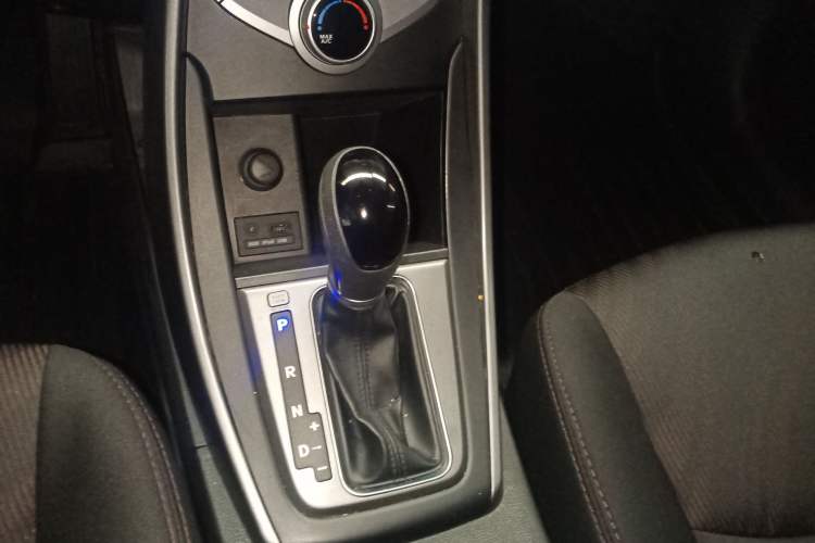 Used Hyundai Elantra (5th Generation / Langdong) 2012 1.6L Automatic Fashion Edition