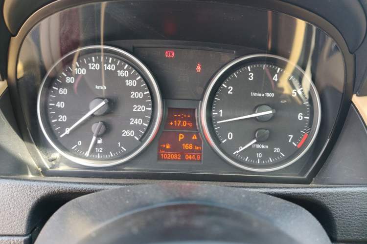 Used BMW X1 2010 sDrive18i Luxury Model