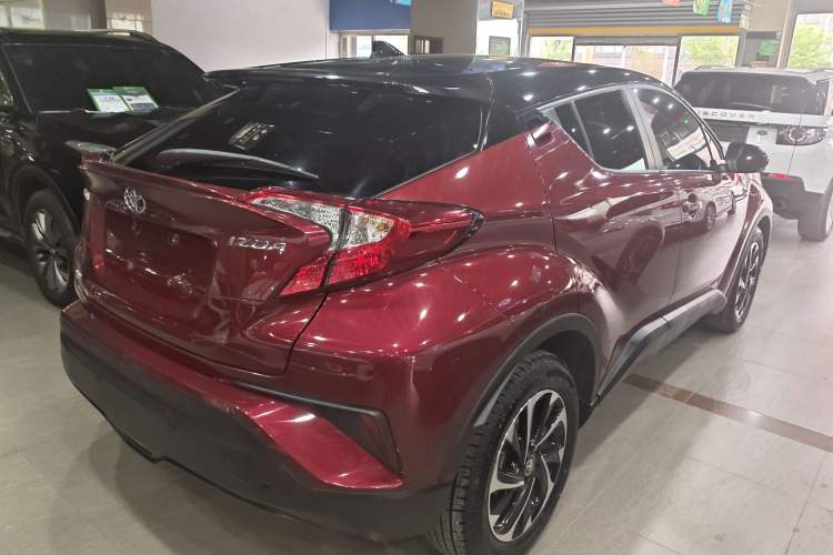 Used Toyota IZOA 2018 2.0L Yichi Edition China V Standard Rear Right 45 Deg
