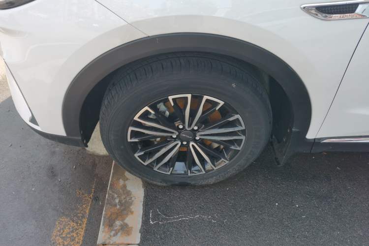 Used JETOUR X70 PLUS 2023 1.5T Manual Warrior PRO 5-Seater Left Front Wheel Hub